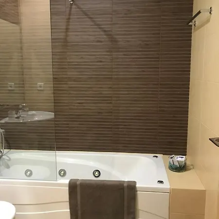 Bonito Estudio En El Centro De Apartamento