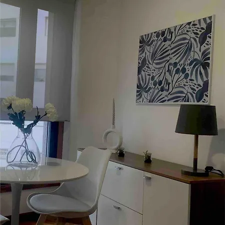 Bonito Estudio En El Centro De Apartamento Vigo